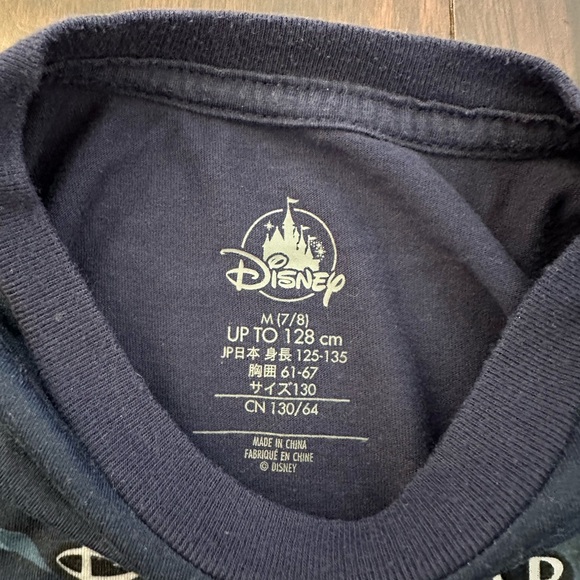 Disney Toy Story tee with entire group, size 7/8 - Picture 3 of 4